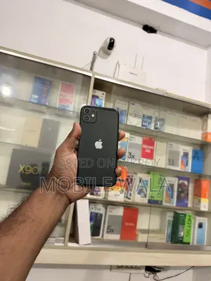 অ্যাপল আইফোন ১১ ৬৪ জিবি ব্ল্যাক