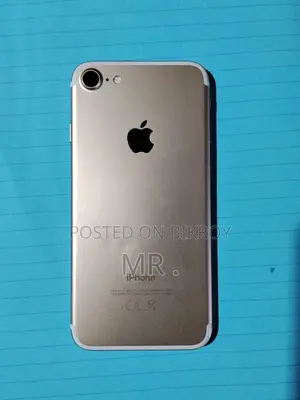 Apple iPhone 7 32 GB Gold
