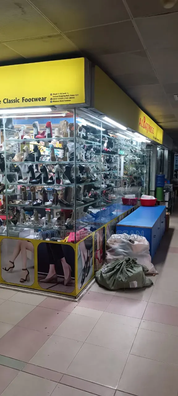 Shop for sale