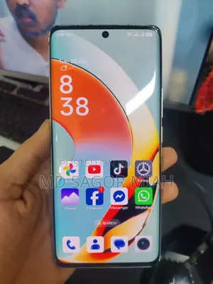 রিয়েলমি ১০ প্রো+ ১২৮ জিবি গ্রে