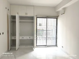 বনানীতে ৪ বেডরুমের অ্যাপার্টমেন্ট ভাড়া দেওয়া হবে