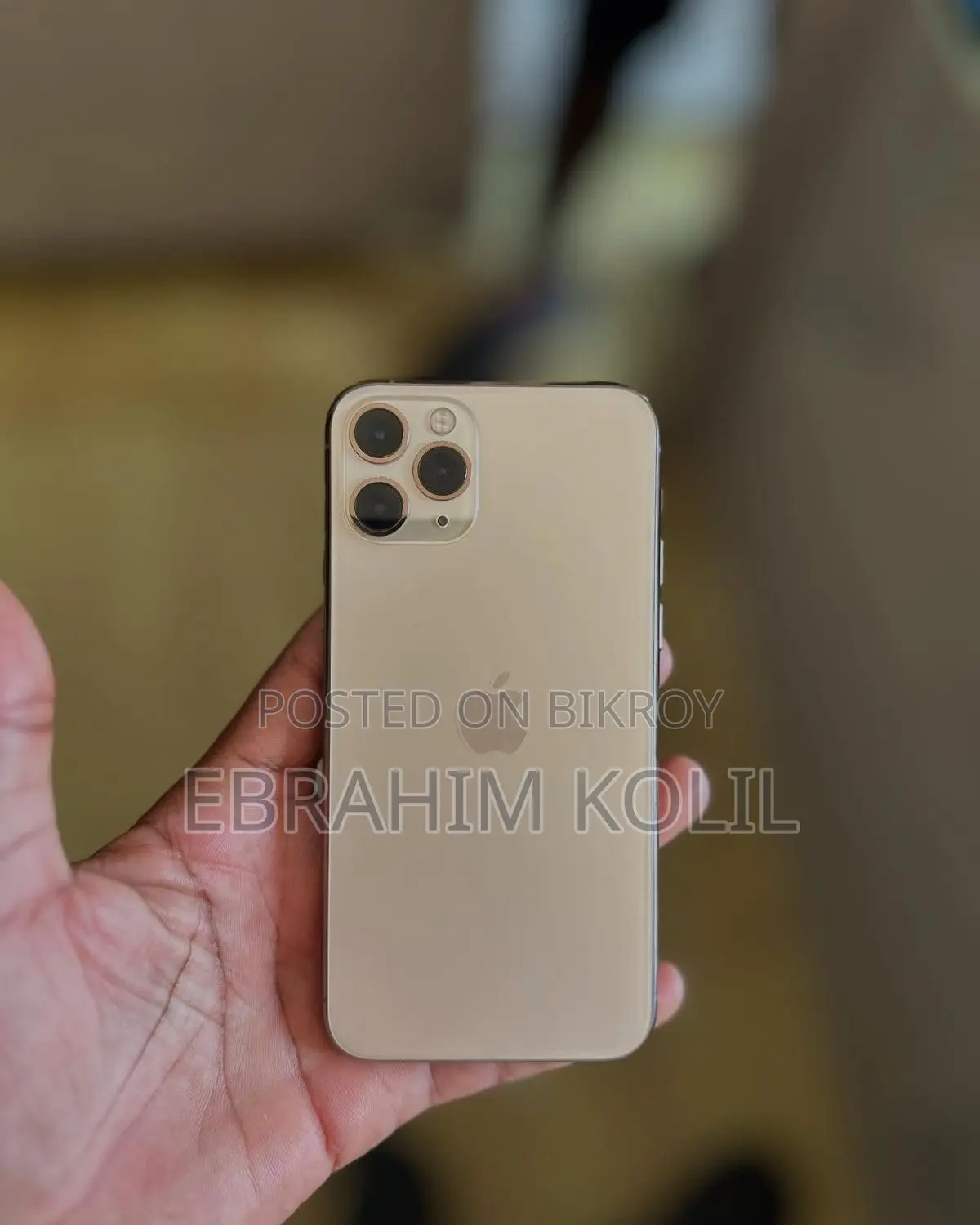 Apple iPhone 11 Pro Max 64 GB Gold
