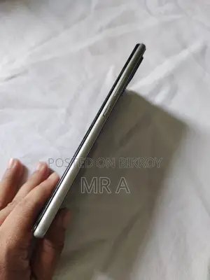 Vivo V21e 128 GB Purple