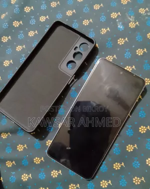 Realme 256 GB