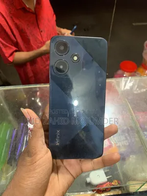 ইনফিনিক্স হট ৩০আই ১২৮ জিবি ব্ল্যাক