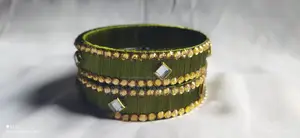 ২ পিস কুন্দন সুতার বালা (2 PCS Kundan Thread Bangles)