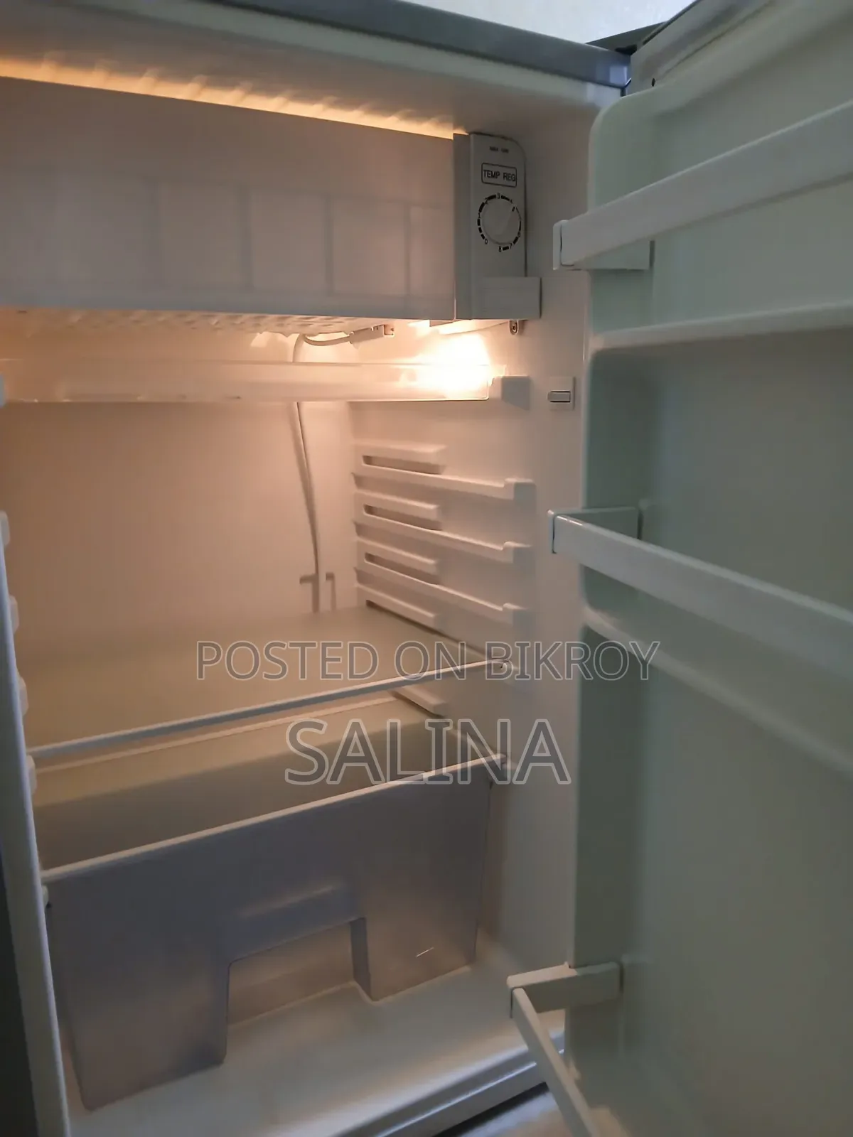 Singer RS-13DR Refrigerator