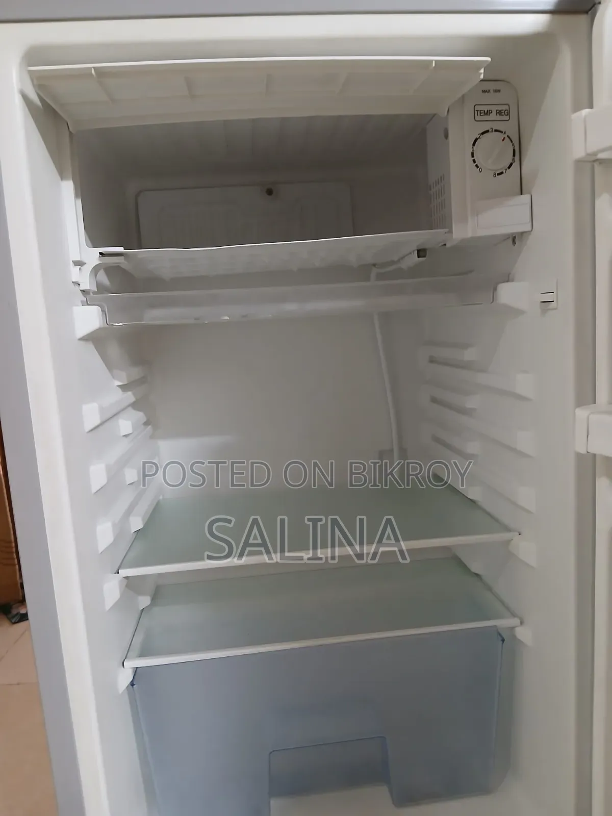 Singer RS-13DR Refrigerator