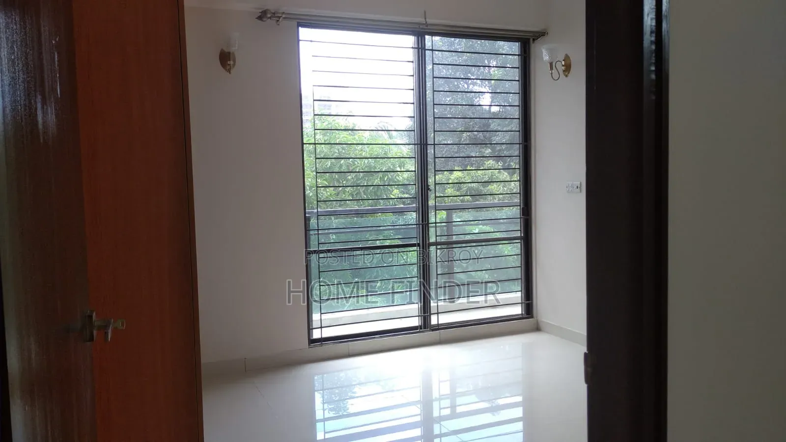 গুলশানে ৪ বেডরুমের অ্যাপার্টমেন্ট ভাড়ার জন্য