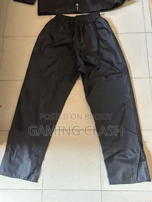 Raincoat Sell Size Xl