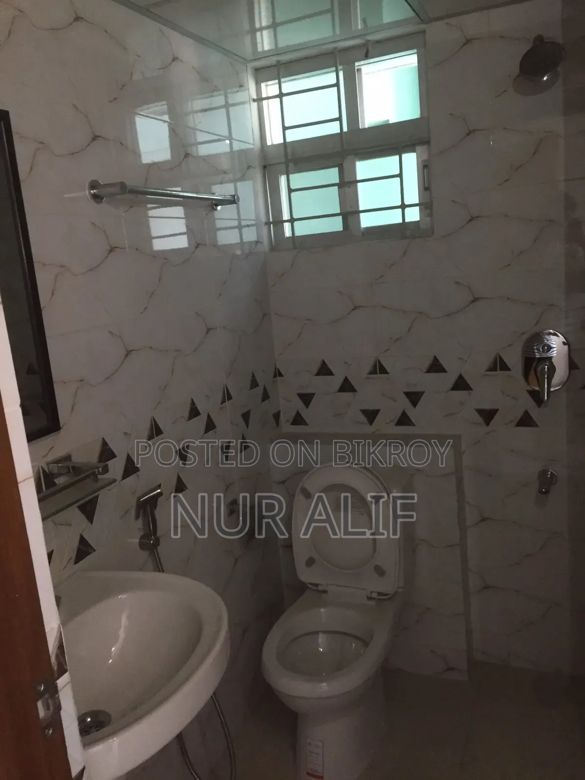 3-Bedroom Apartment in Seltech Enclave, Malibag for sale