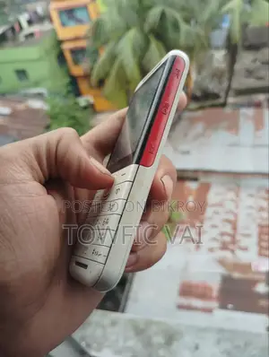Nokia 150 Red