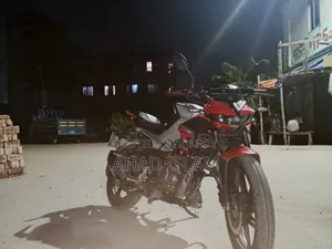 Hero Xtreme 125R 2025 Red