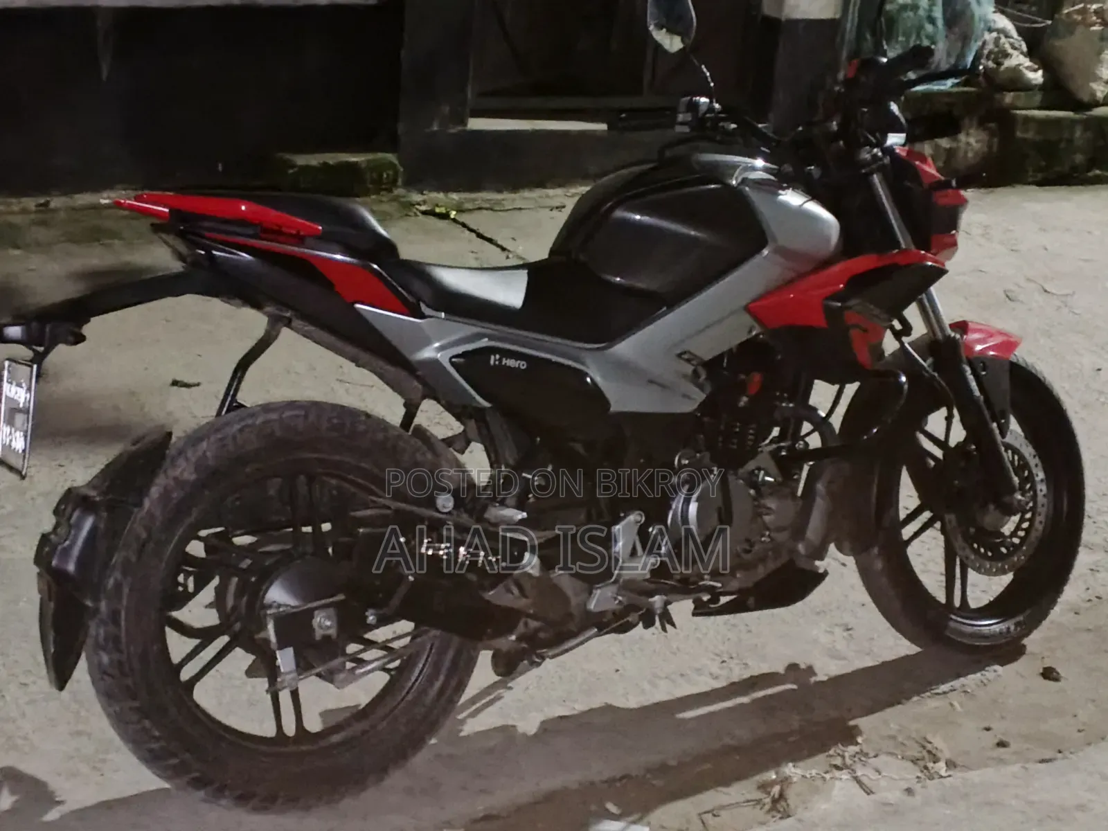 Hero Xtreme 125R 2025 Red