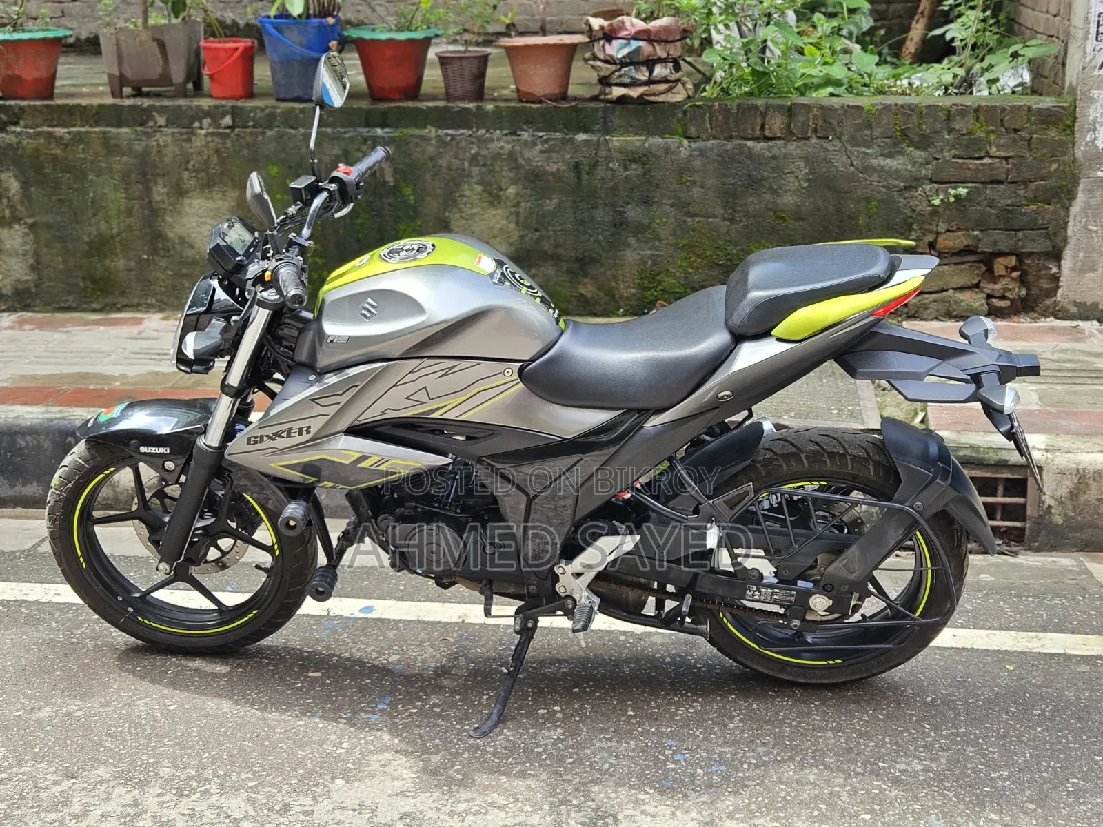 Suzuki 2026 Gray
