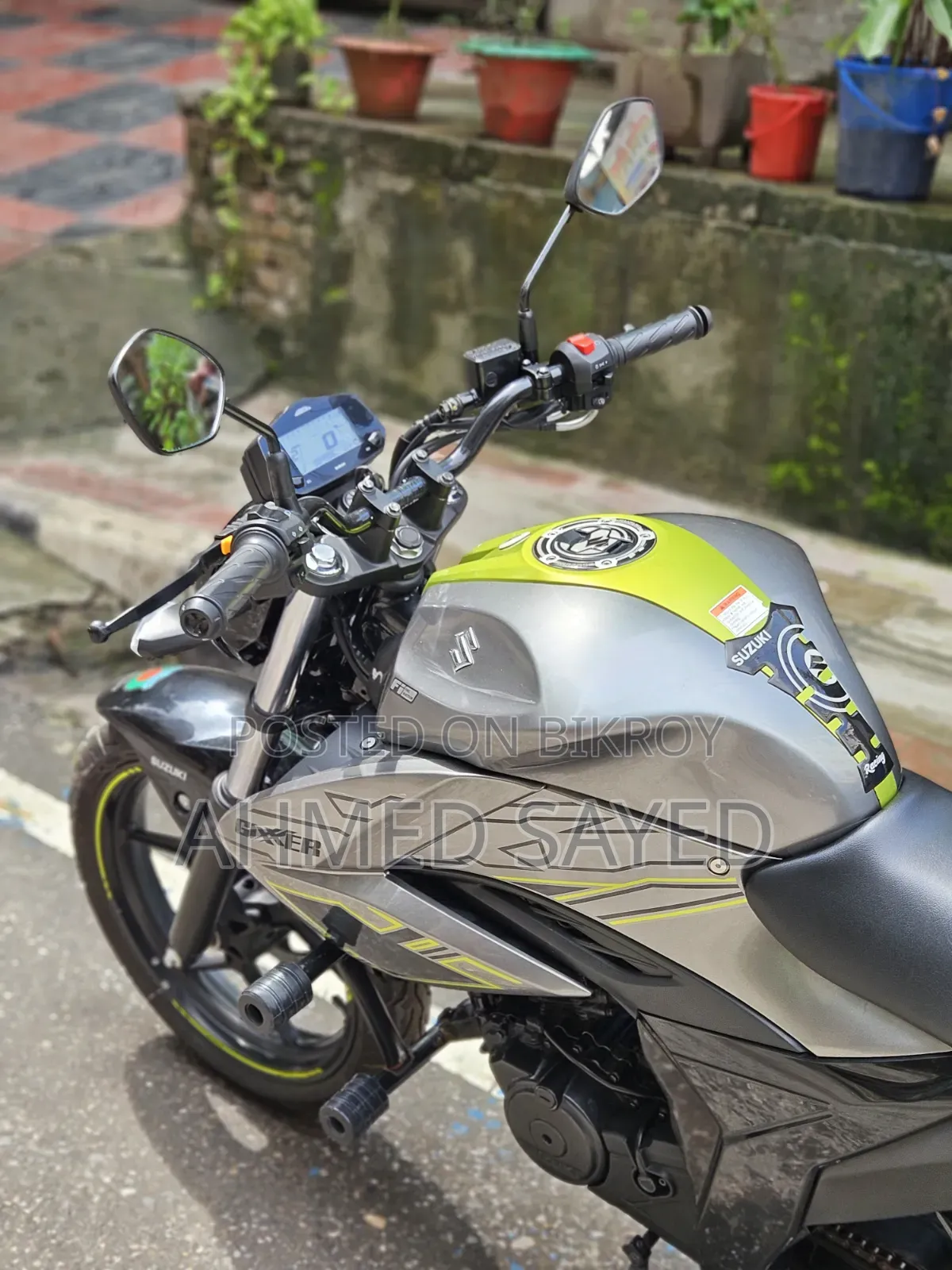 Suzuki 2026 Gray