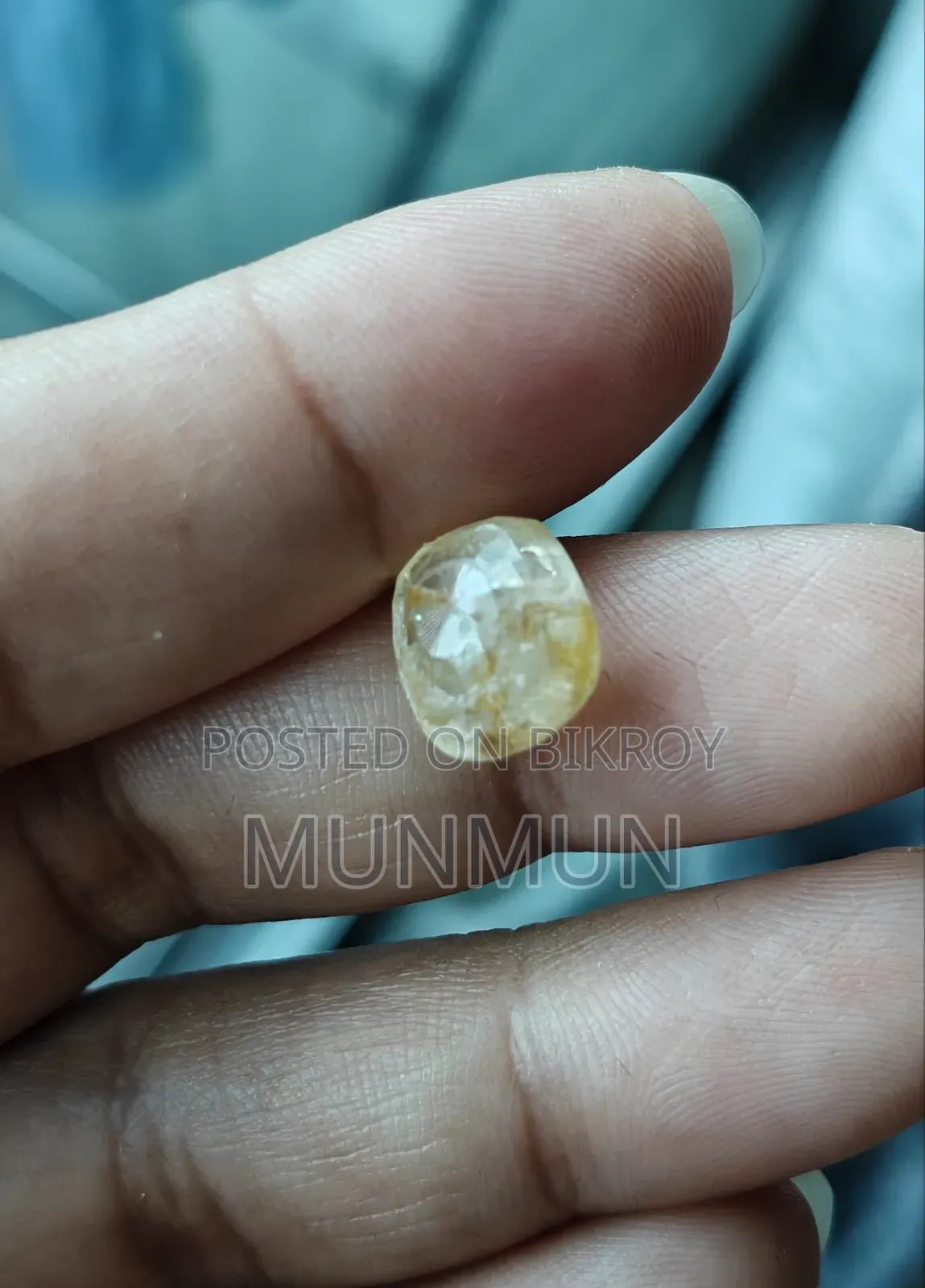 Srilankan Yellow Sapphire
