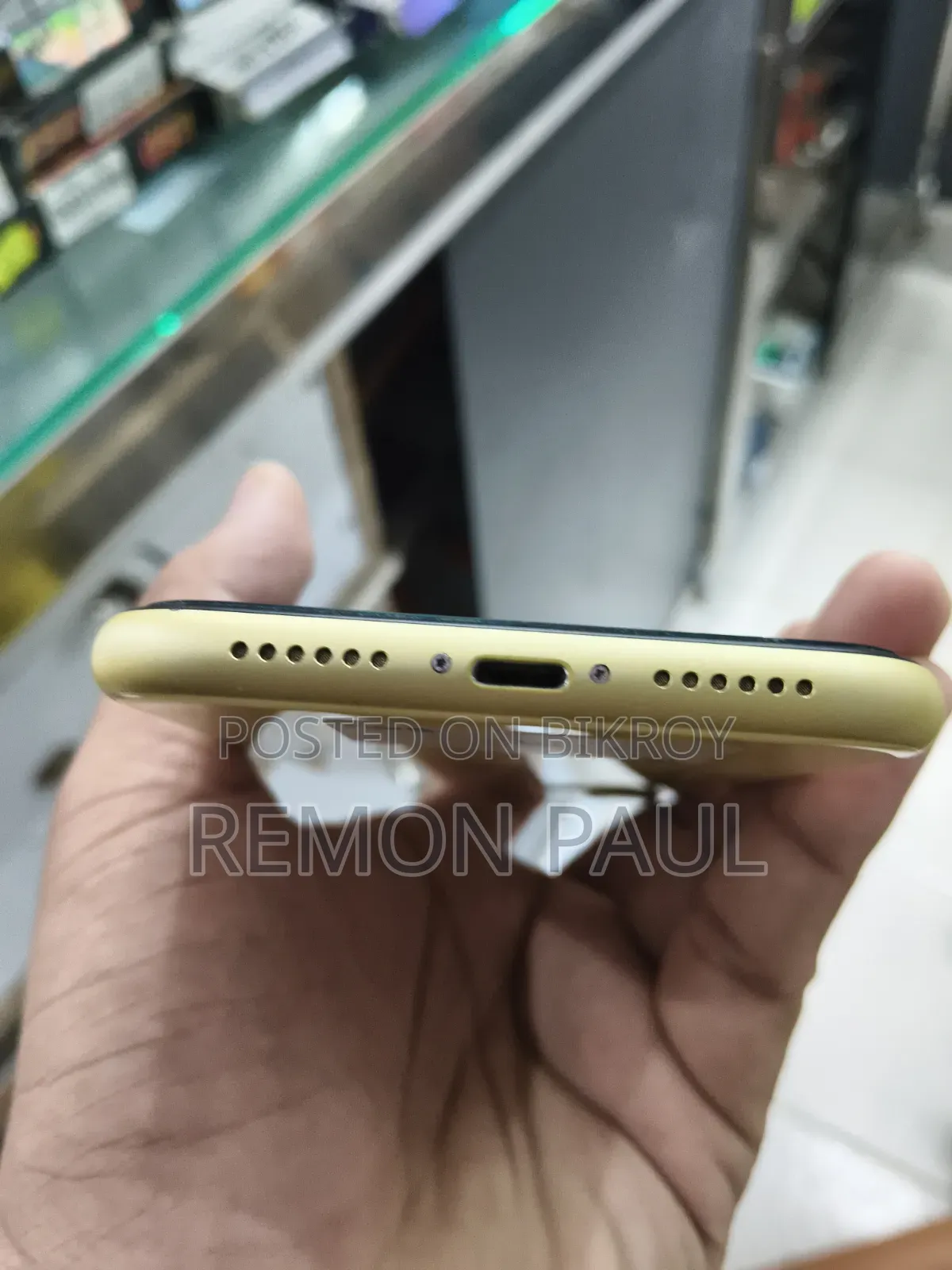 Apple iPhone 11 128 GB Yellow