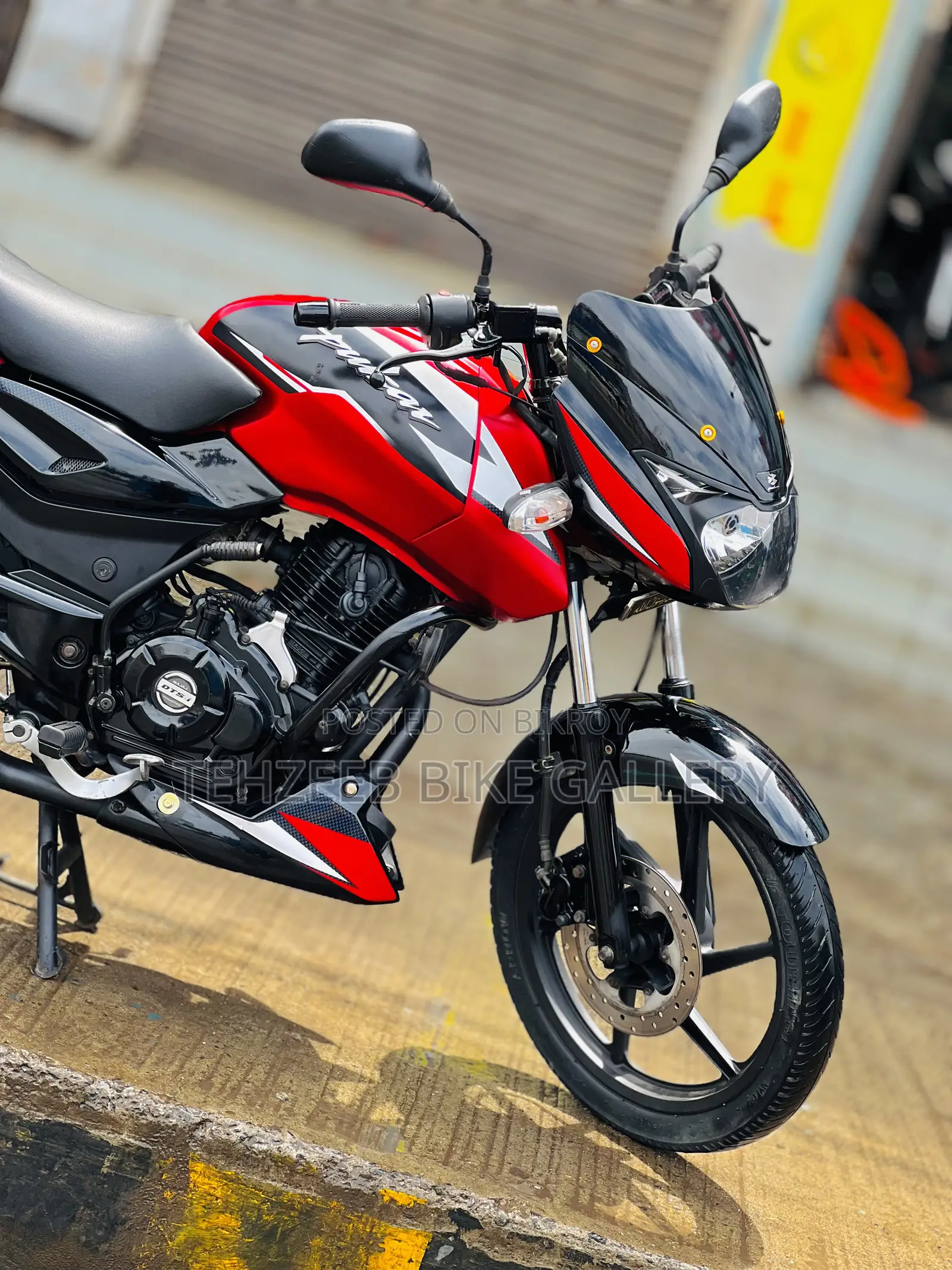 Bajaj Pulsar 150 2014 Red