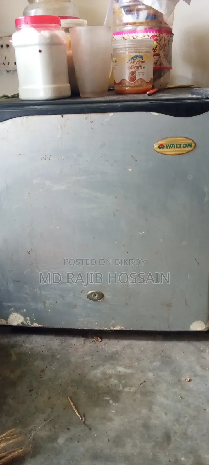 Refrigerator