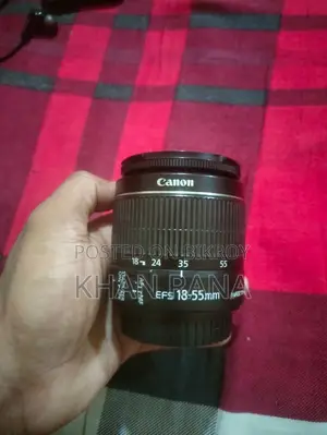 Canon EF-S 18-55mm Kit Lens