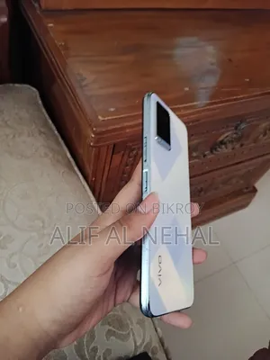 Vivo Y21 64 GB Blue