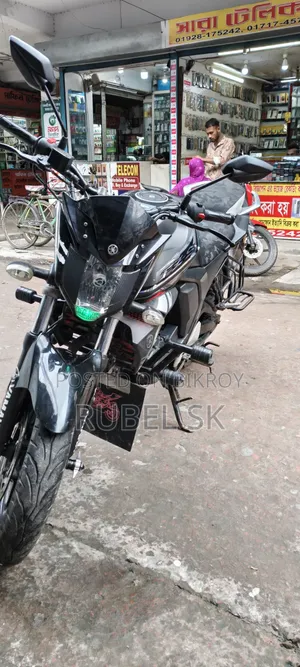 ইয়ামাহা এফজেড ২০২২ ব্ল্যাক
