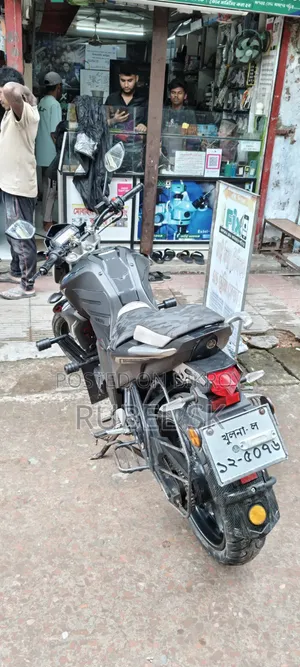 ইয়ামাহা এফজেড ২০২২ ব্ল্যাক