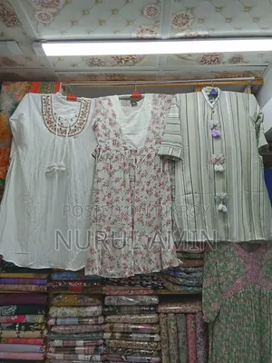 মহিলাদের জন্য টু পিস ড্রেস