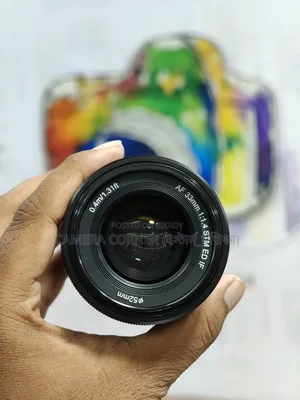 ভিলট্রক্স ৩৩ মিমি এফ১.৪ লেন্স