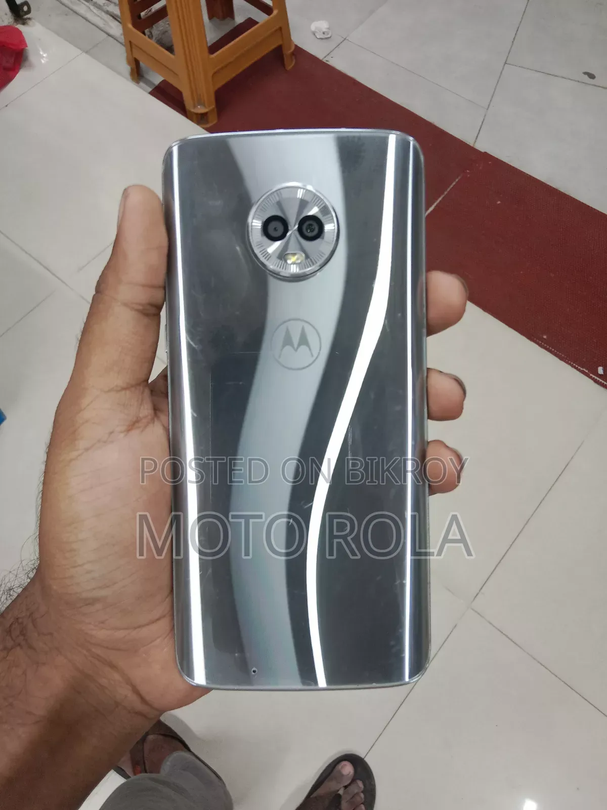 মটোরোলা মোটো জি৬ ৩২ জিবি সিলভার