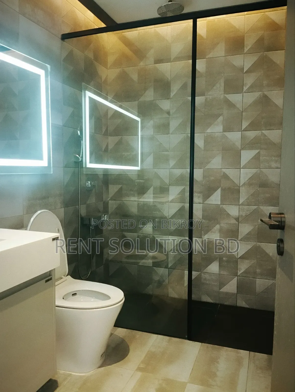 4bdrm Apartment in Gulshan for Sale