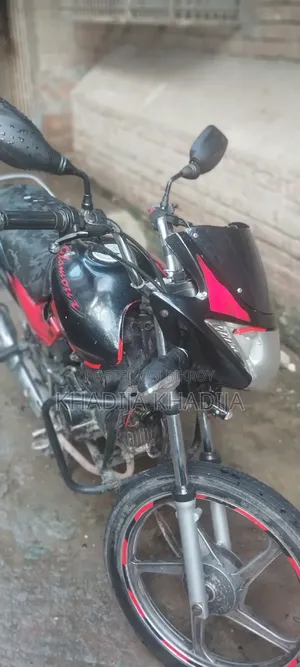 হিরো গ্ল্যামার ২০০৮ ব্ল্যাক