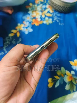 Apple iPhone XS 64 GB Gold