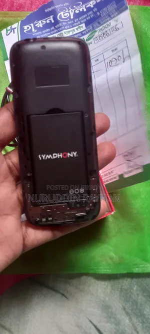 New Symphony 4 GB Black