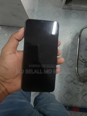 Samsung Galaxy A20 32 GB Black