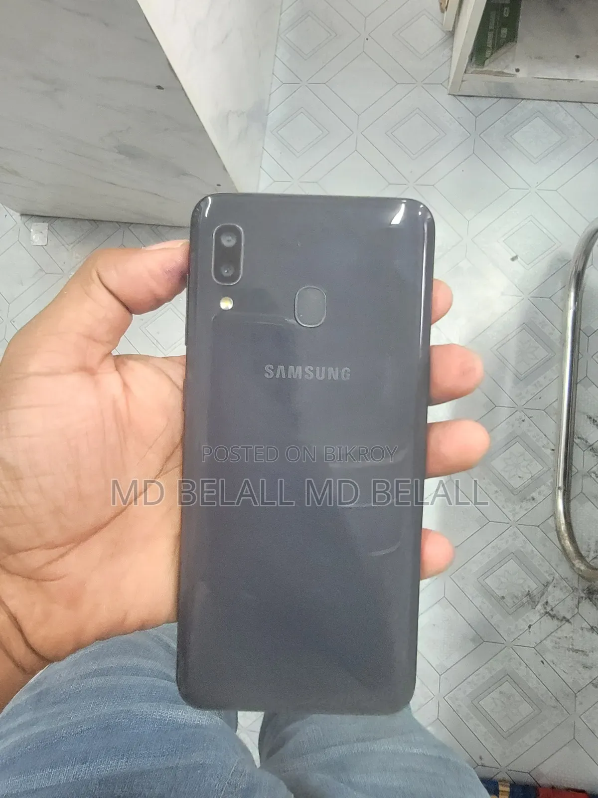 Samsung Galaxy A20 32 GB Black