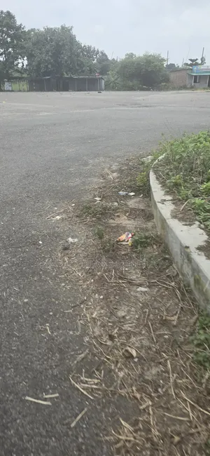 Lakeview South-East Corner 7.5 Katha Plot for Sale