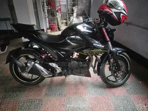 Suzuki Gixxer 2023 Black