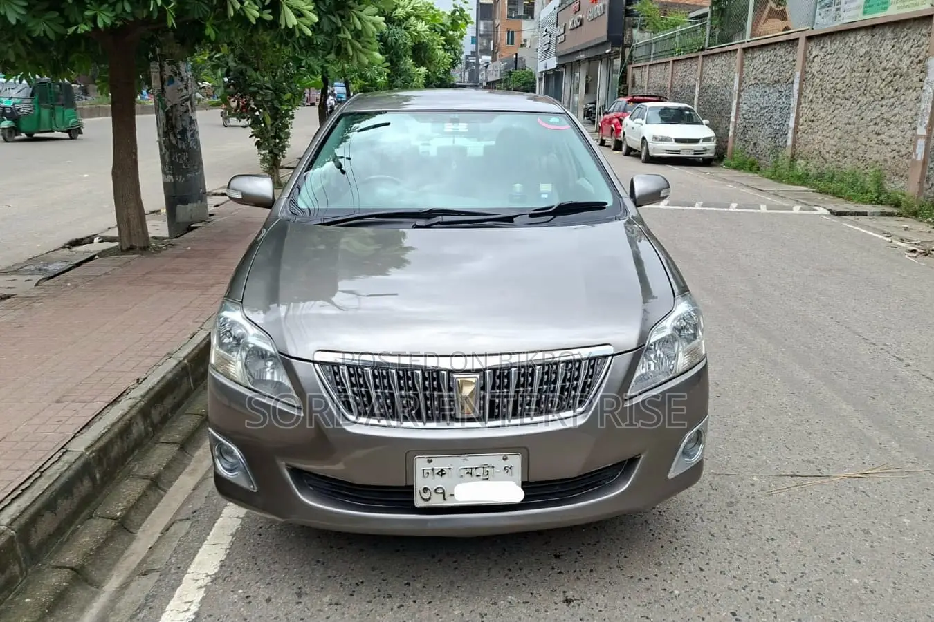 টয়োটা প্রমিও ২০০৯ গ্রে