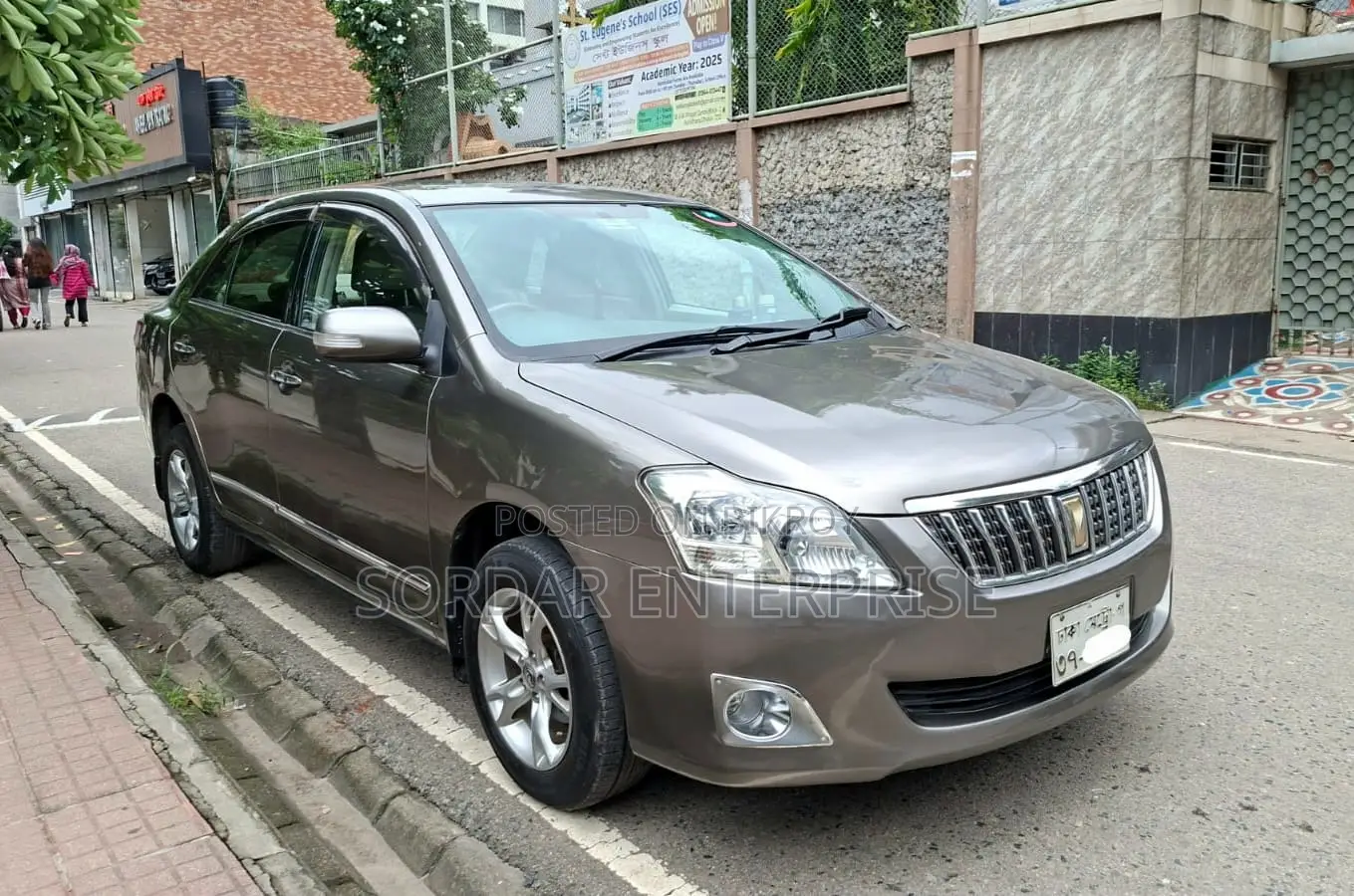 টয়োটা প্রমিও ২০০৯ গ্রে