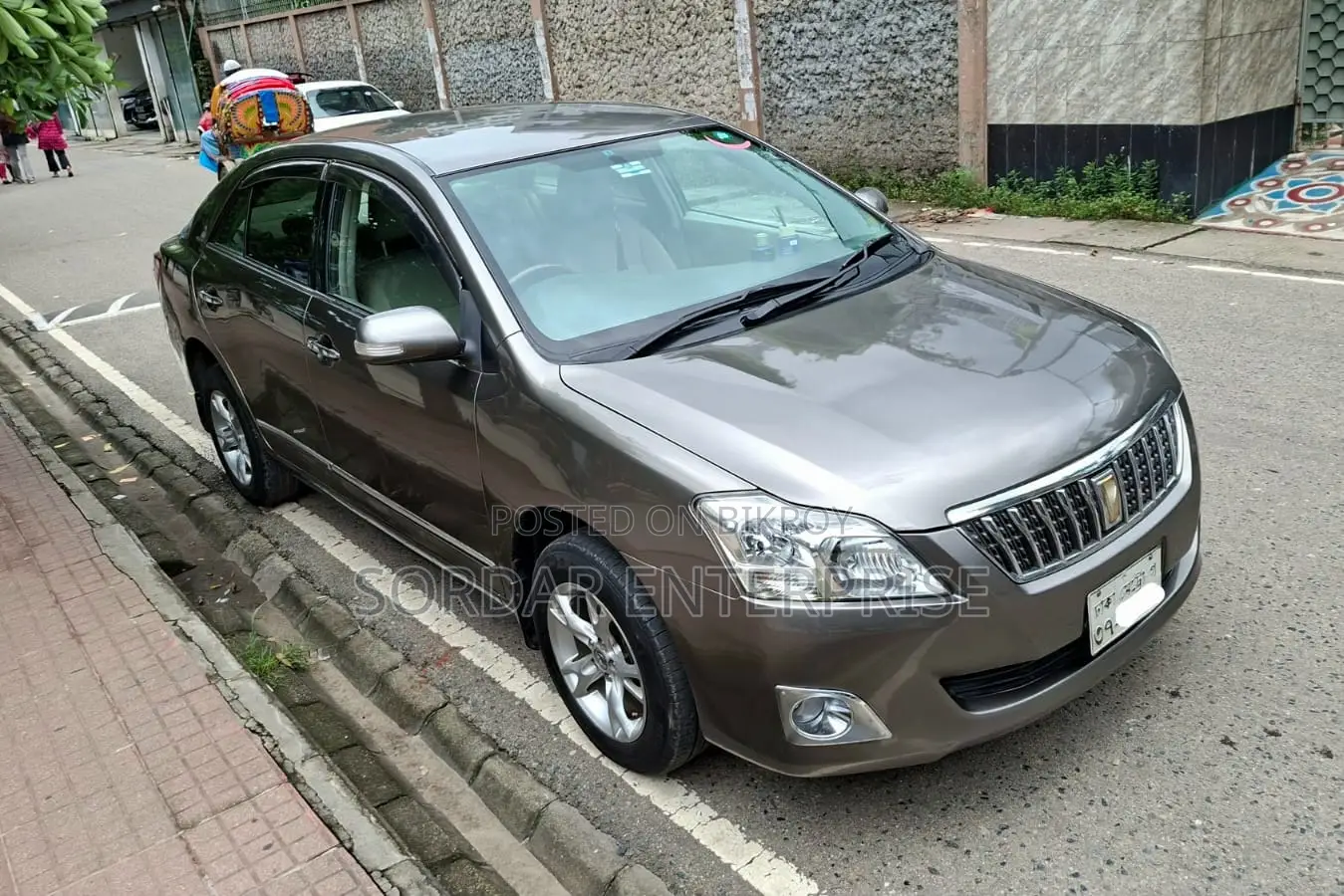 টয়োটা প্রমিও ২০০৯ গ্রে