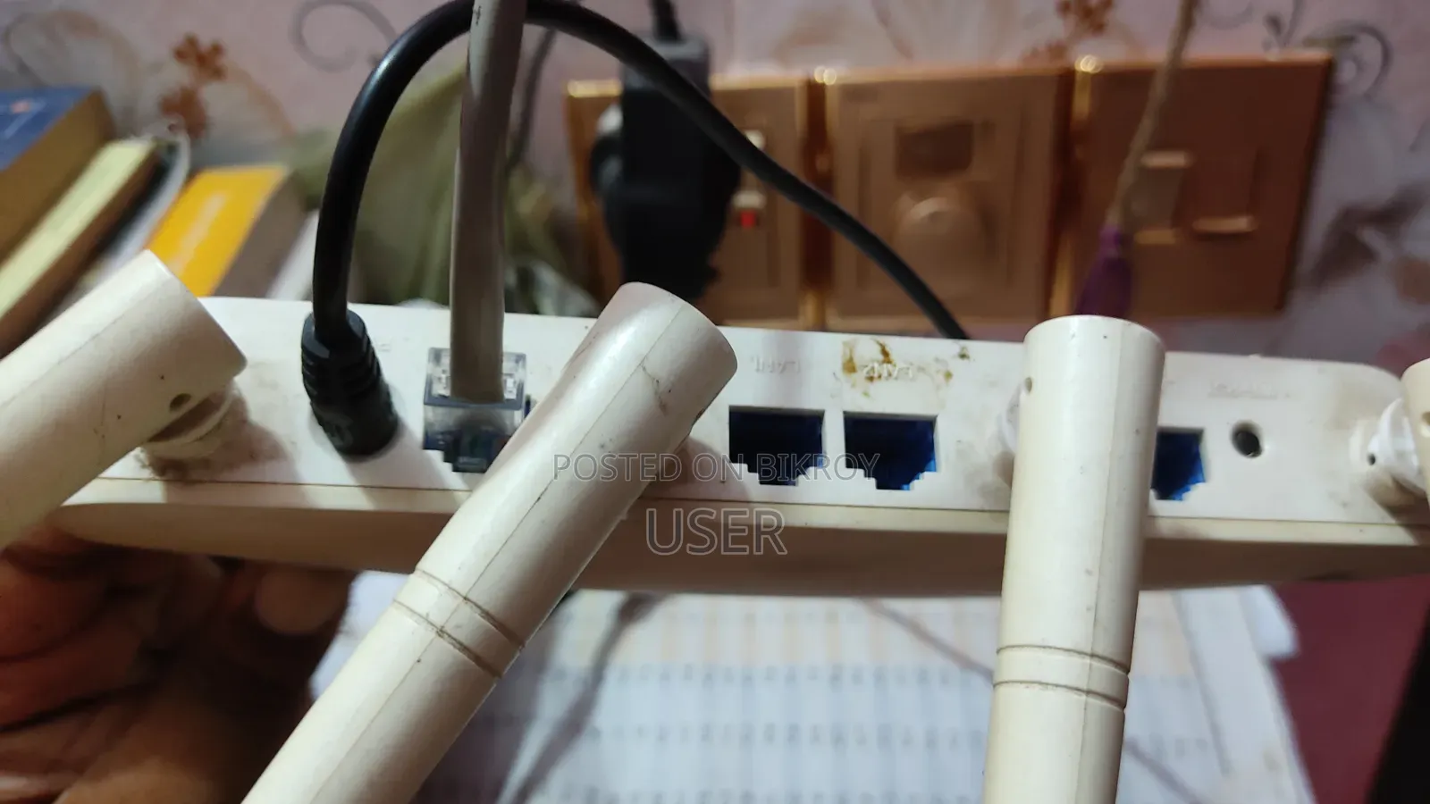 Tenda F6 Router