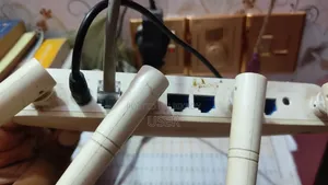 Tenda F6 Router