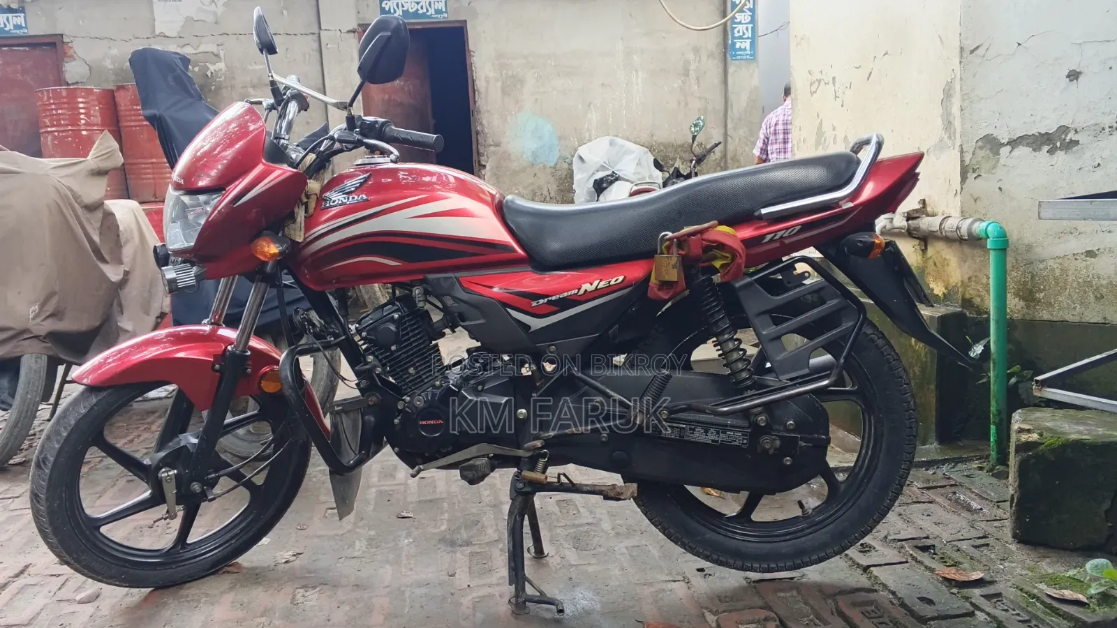 Honda Dream Neo 2020 Red