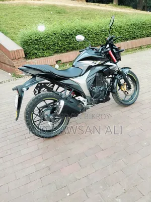 Suzuki 2023 Black