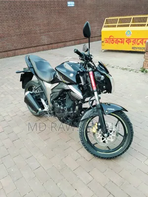 Suzuki 2023 Black