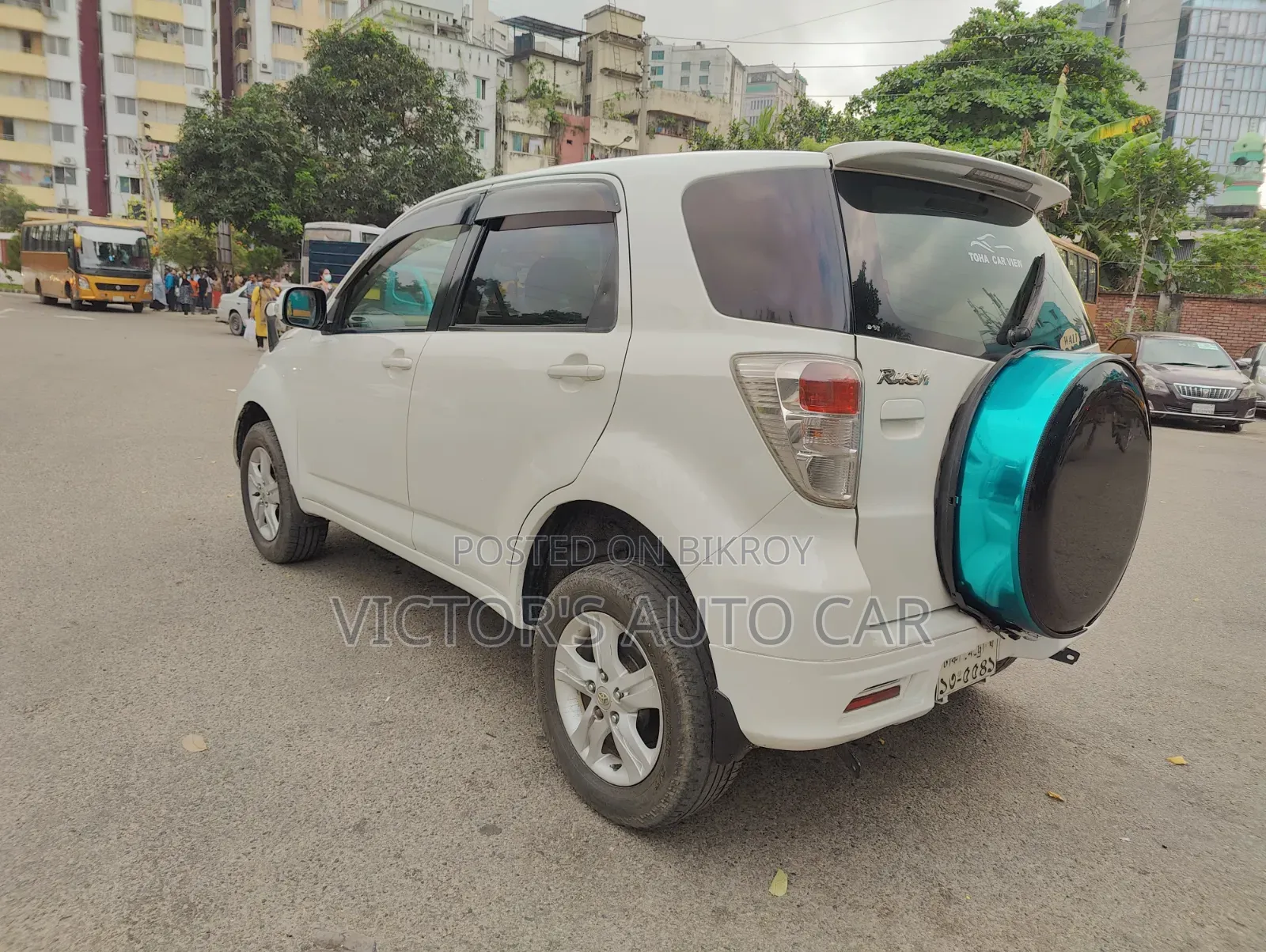 টয়োটা রাশ ২০০৯ পার্ল