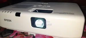 EPSON EB D6250 পাওয়ার লাইট প্রজেক্টর বিক্রি