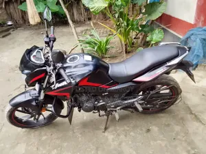 Hero Hunk 2021 Black